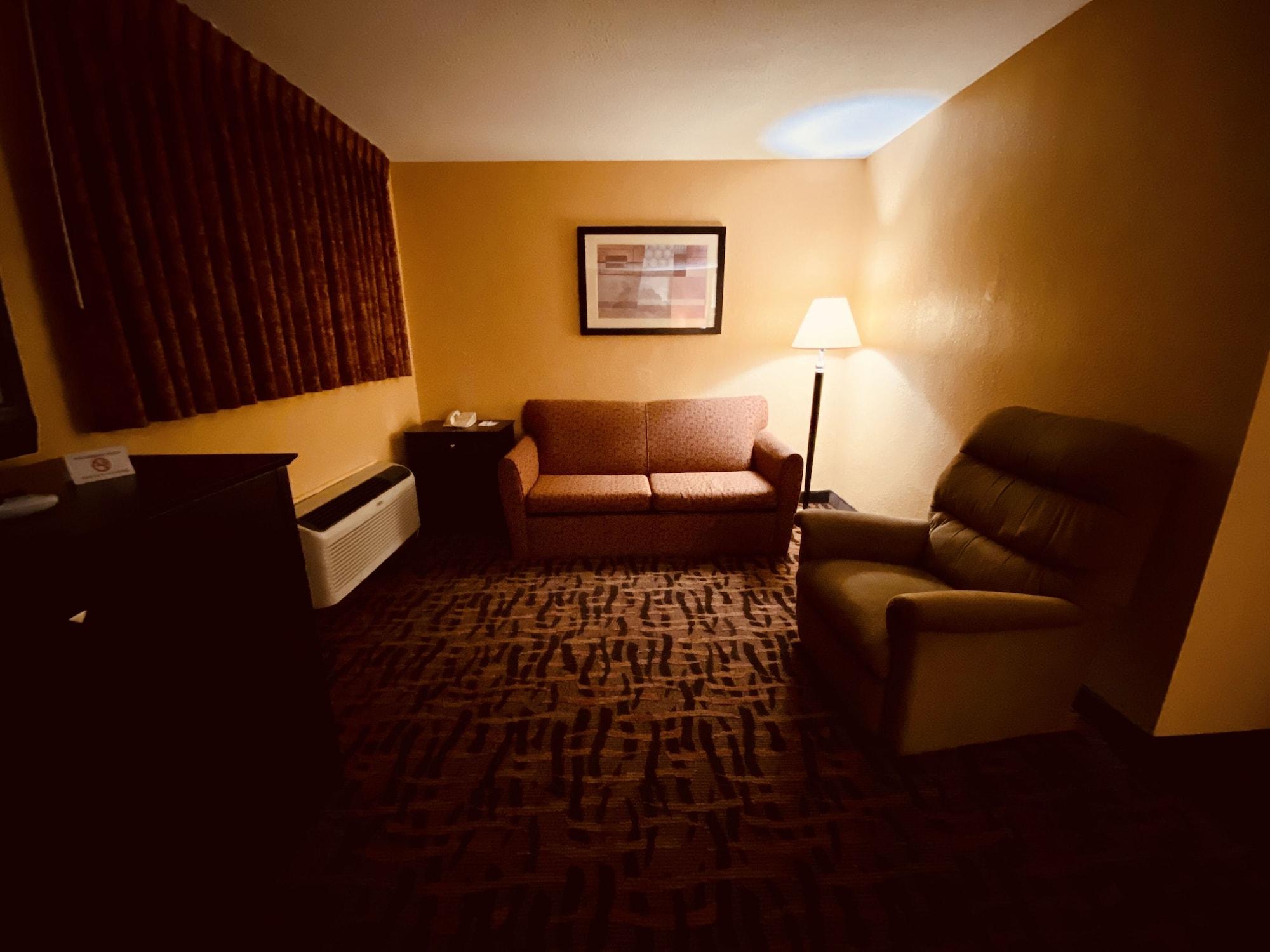 Hotel Super 8 By Wyndham Lawrence Ku Extérieur photo
