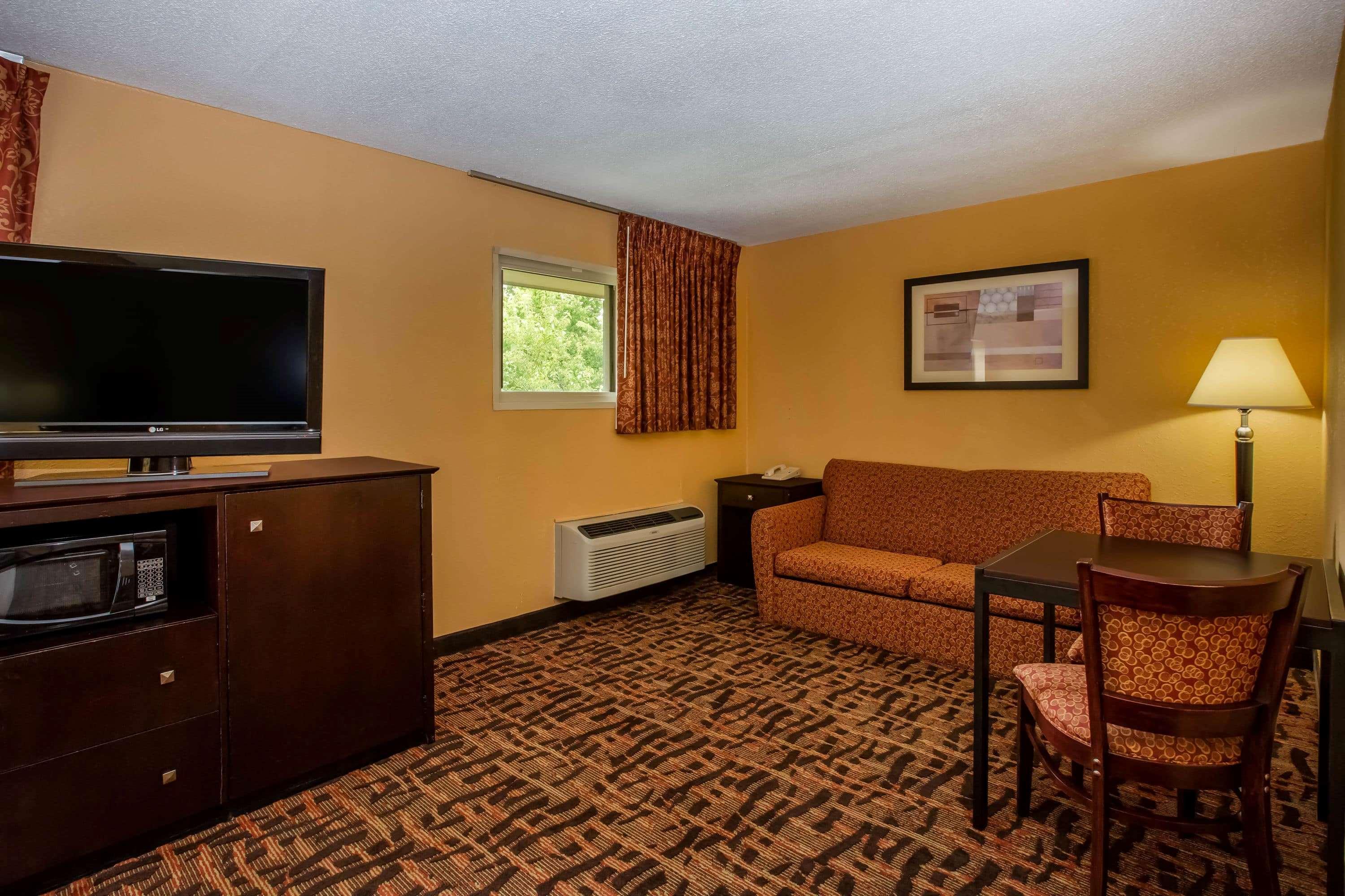 Hotel Super 8 By Wyndham Lawrence Ku Extérieur photo